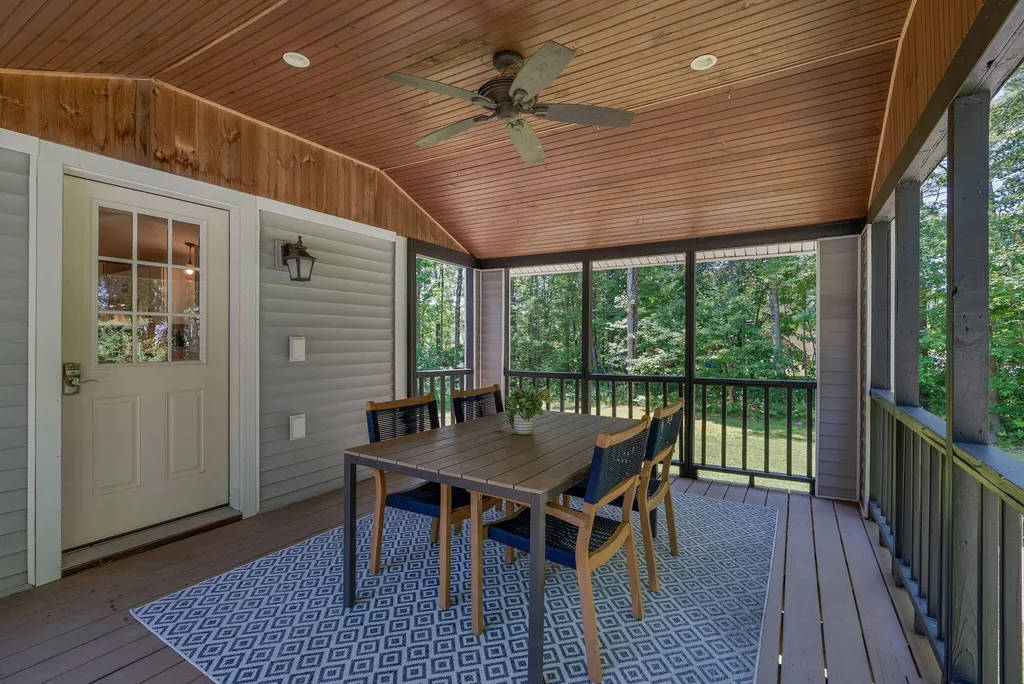 5 Davis Drive Saco ME 04072
