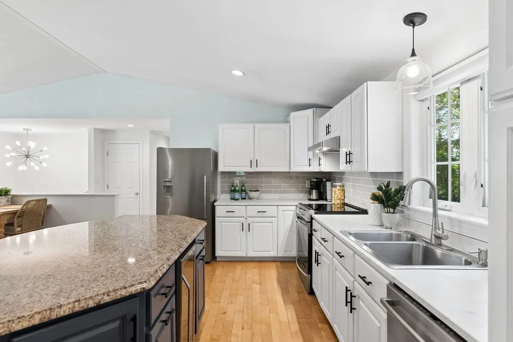 5 Davis Drive Saco ME 04072
