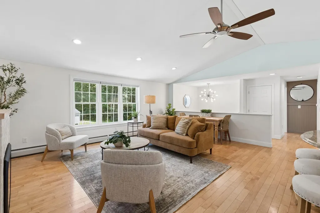 5 Davis Drive Saco ME 04072