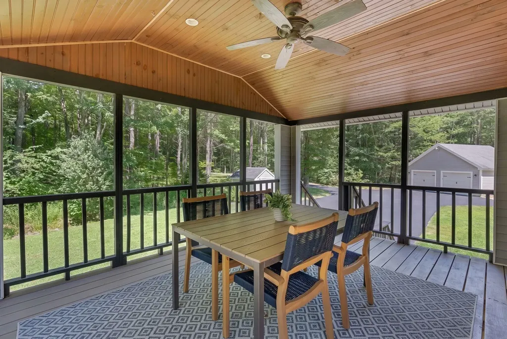 5 Davis Drive Saco ME 04072