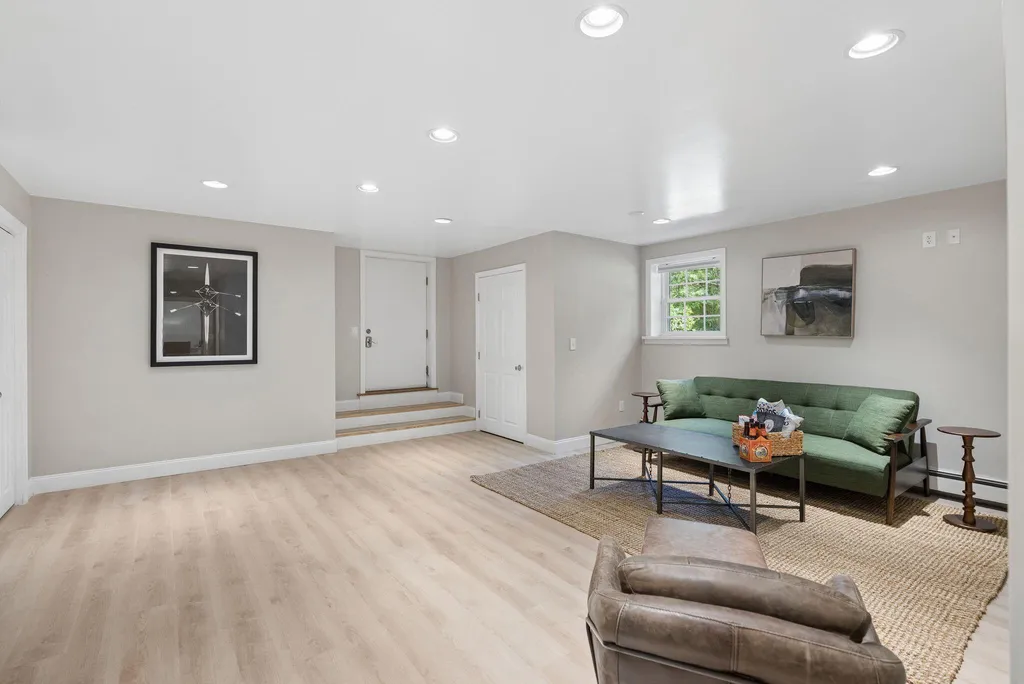 5 Davis Drive Saco ME 04072