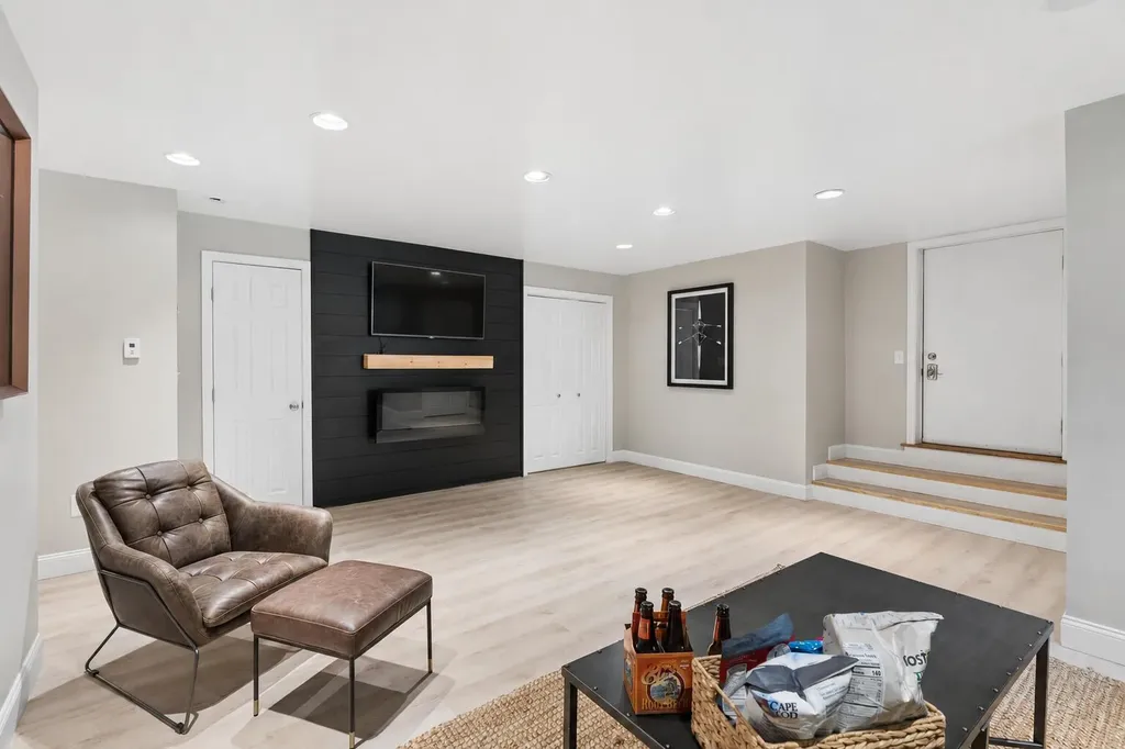 5 Davis Drive Saco ME 04072
