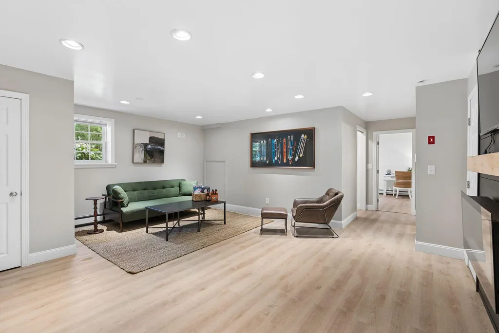 5 Davis Drive Saco ME 04072