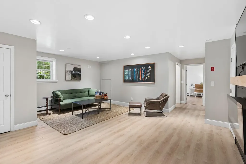 5 Davis Drive Saco ME 04072