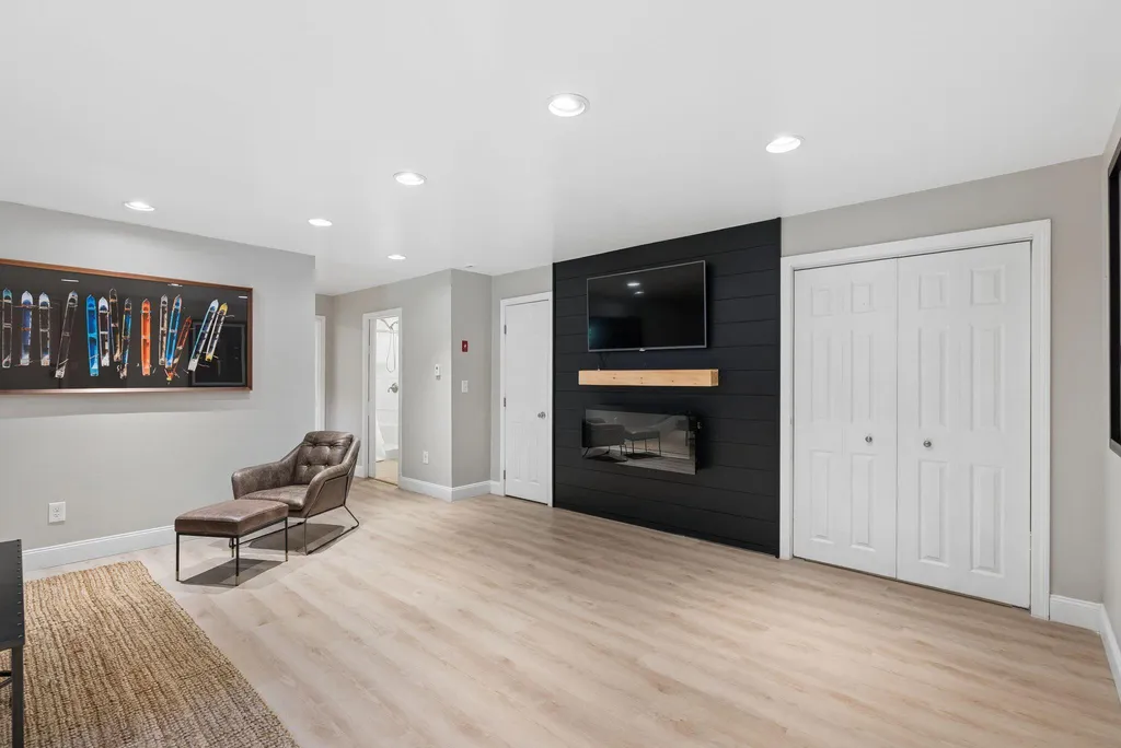 5 Davis Drive Saco ME 04072
