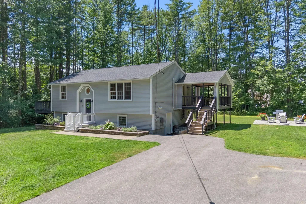 5 Davis Drive Saco ME 04072