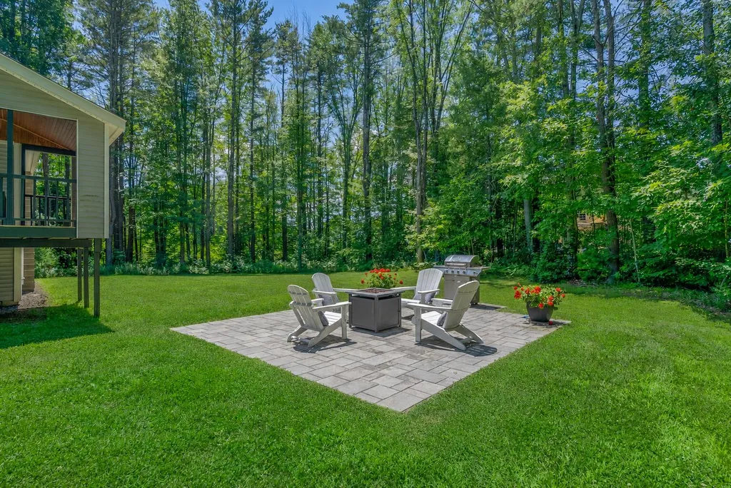 5 Davis Drive Saco ME 04072