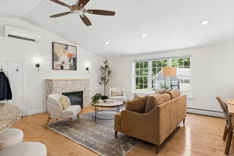 5 Davis Drive Saco ME 04072