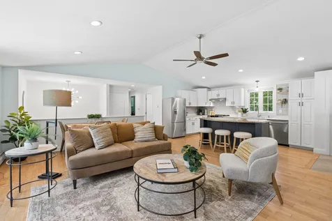 5 Davis Drive Saco ME 04072