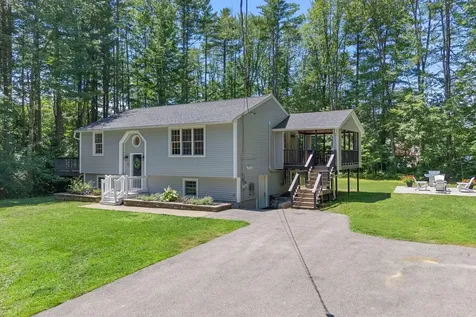 5 Davis Drive Saco ME 04072