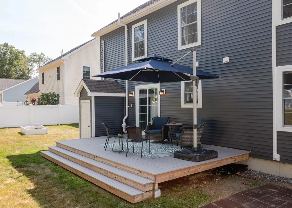 75 Forest Glen Lane Topsham ME 04086