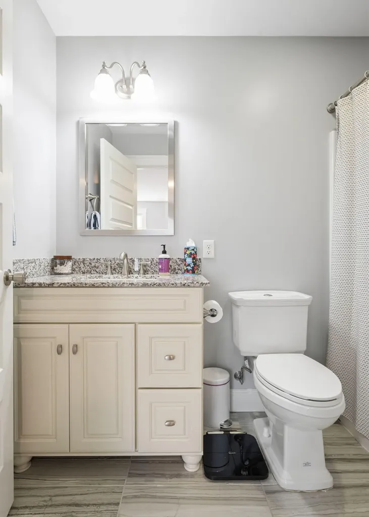 75 Forest Glen Lane Topsham ME 04086