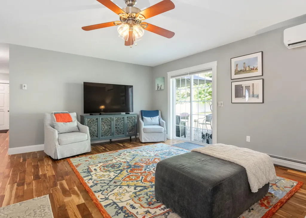 75 Forest Glen Lane Topsham ME 04086