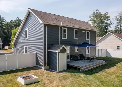 75 Forest Glen Lane Topsham ME 04086