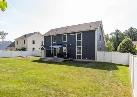75 Forest Glen Lane Topsham ME 04086