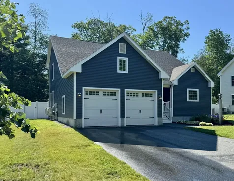 75 Forest Glen Lane Topsham ME 04086