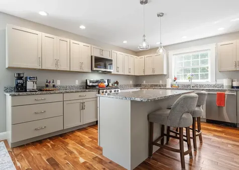 75 Forest Glen Lane Topsham ME 04086