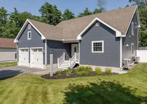 75 Forest Glen Lane Topsham ME 04086