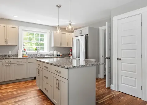 75 Forest Glen Lane Topsham ME 04086