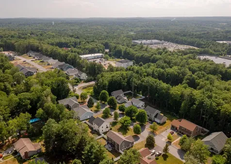 75 Forest Glen Lane Topsham ME 04086