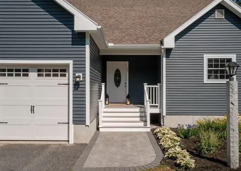 75 Forest Glen Lane Topsham ME 04086