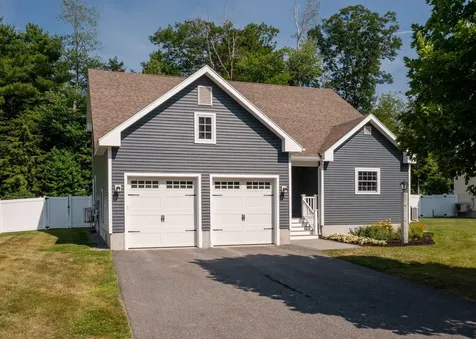 75 Forest Glen Lane Topsham ME 04086