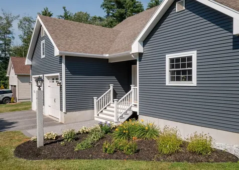 75 Forest Glen Lane Topsham ME 04086