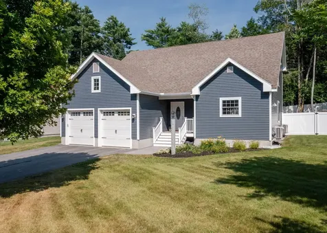 75 Forest Glen Lane Topsham ME 04086