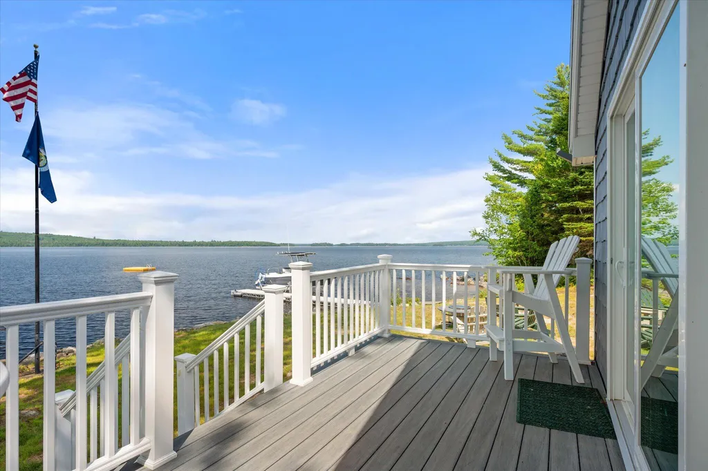 11 Rocky Shores T4 Indian Purchase Twp ME 04462