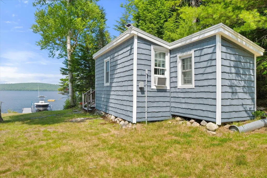 11 Rocky Shores T4 Indian Purchase Twp ME 04462
