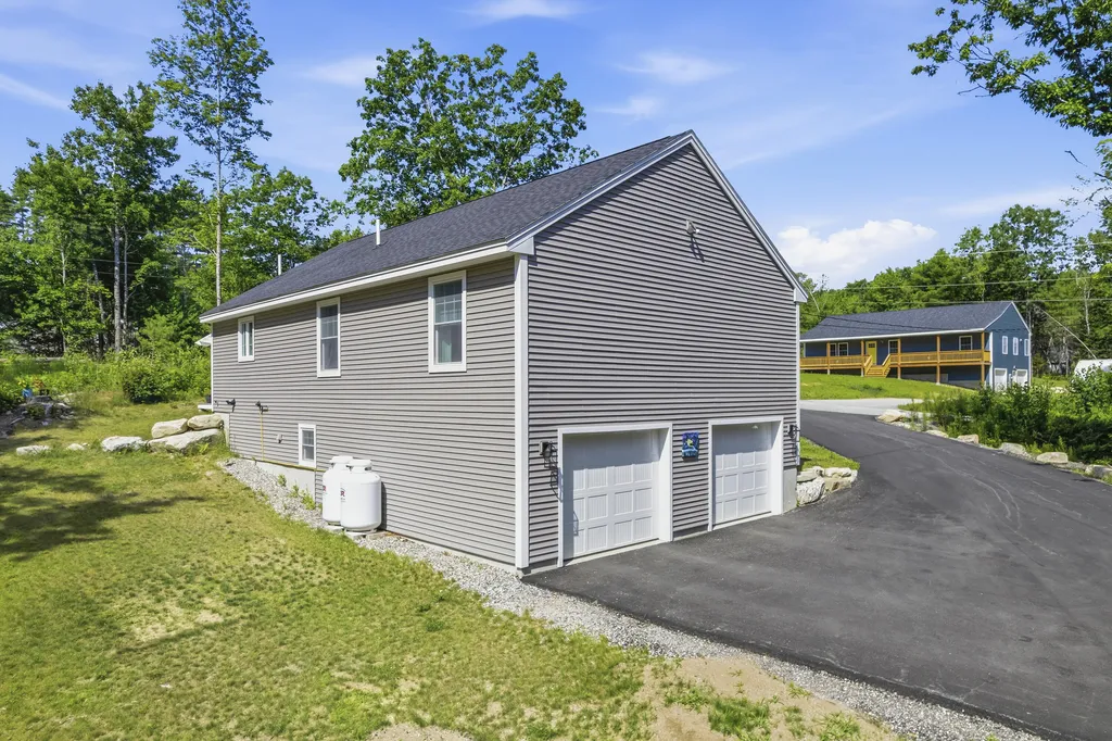 13 Jordan Lane Bridgton ME 04009