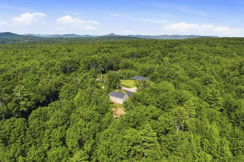 13 Jordan Lane Bridgton ME 04009