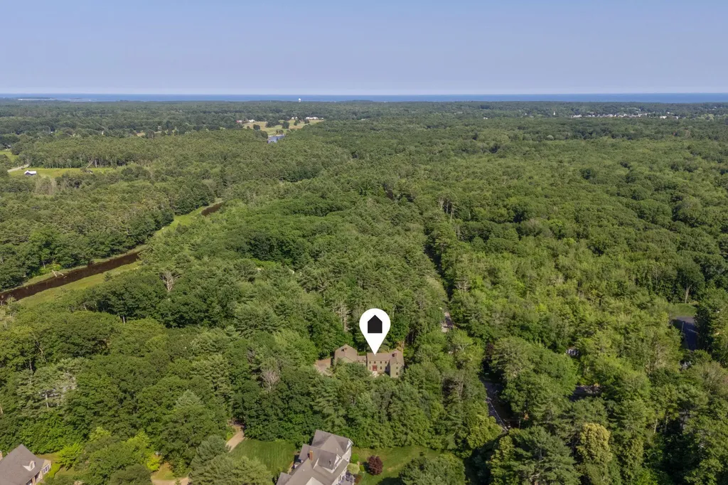 3 Fox Run Kennebunk ME 04043