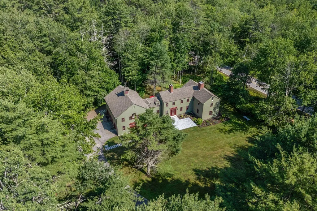 3 Fox Run Kennebunk ME 04043