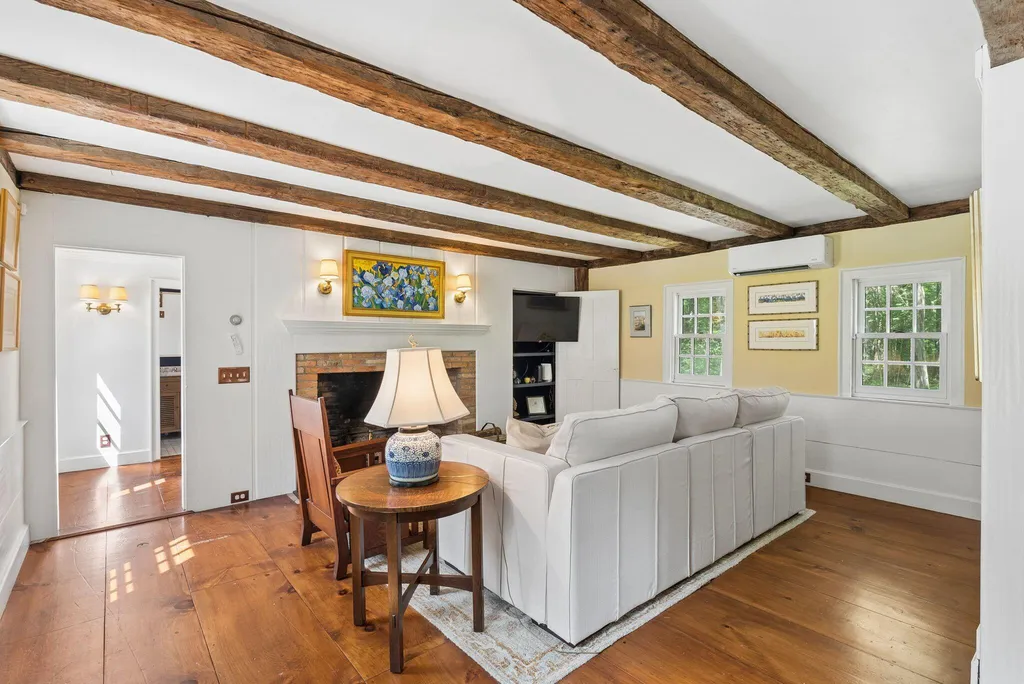 3 Fox Run Kennebunk ME 04043