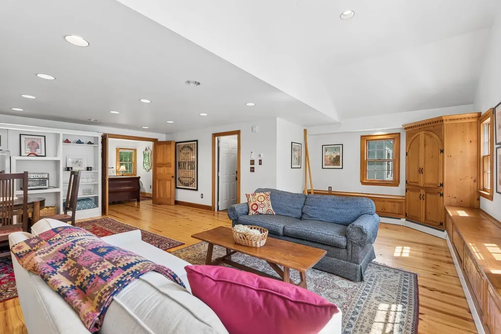 3 Fox Run Kennebunk ME 04043