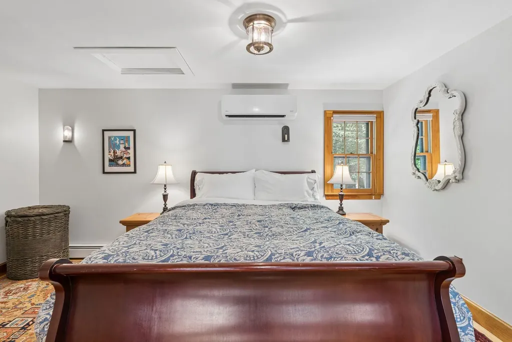 3 Fox Run Kennebunk ME 04043