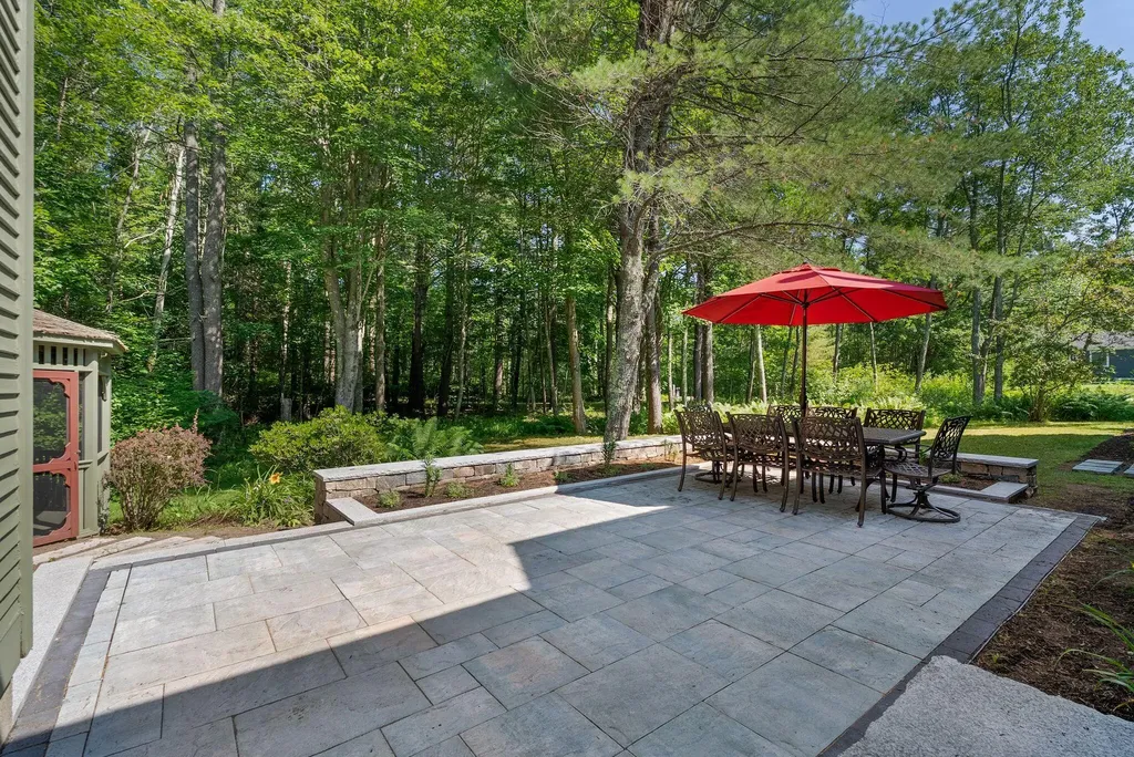 3 Fox Run Kennebunk ME 04043