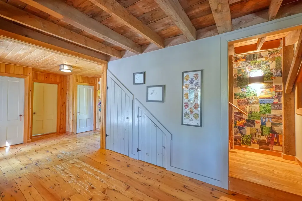 28 Abol Trail Pittston ME 04345