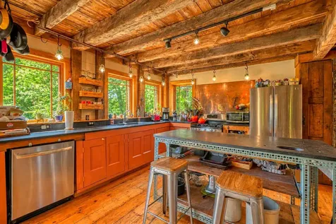 28 Abol Trail Pittston ME 04345