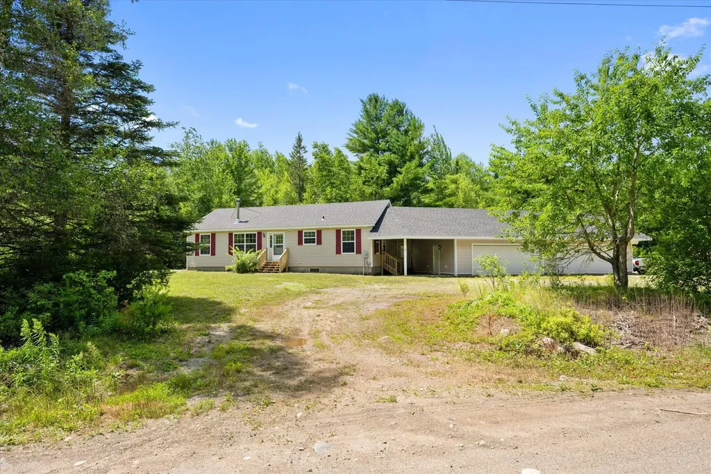 79 Upper Boggy Brook Way Ellsworth ME 04605
