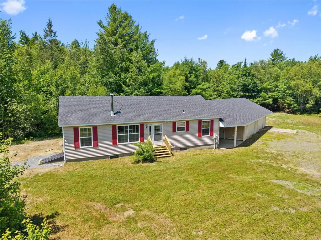 79 Upper Boggy Brook Way Ellsworth ME 04605