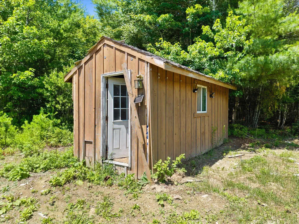 79 Upper Boggy Brook Way Ellsworth ME 04605