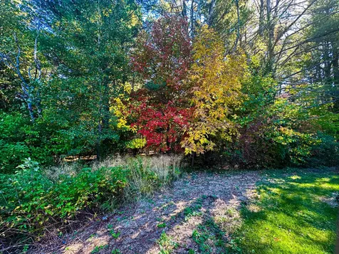 60 Constitution Avenue Hampden ME 04444