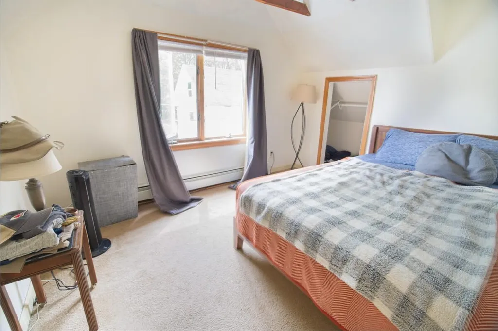 15 Grace Court Bangor ME 04401