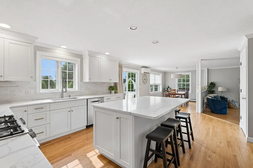 13 Crestview Drive South Portland ME 04106