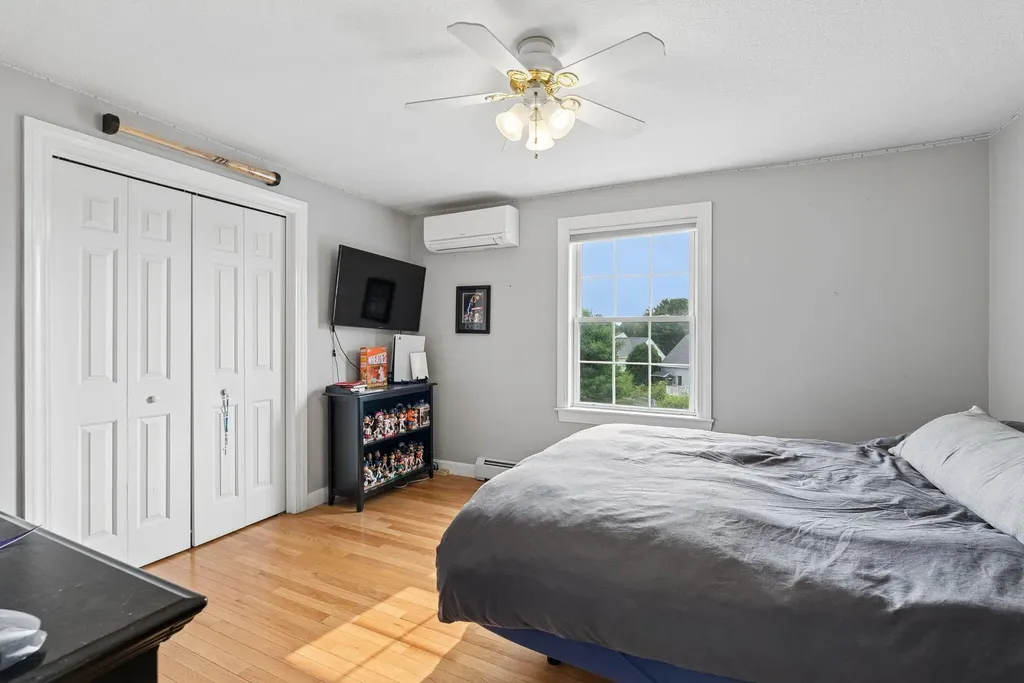 13 Crestview Drive South Portland ME 04106