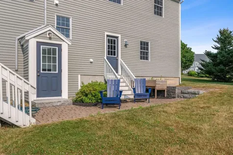 13 Crestview Drive South Portland ME 04106