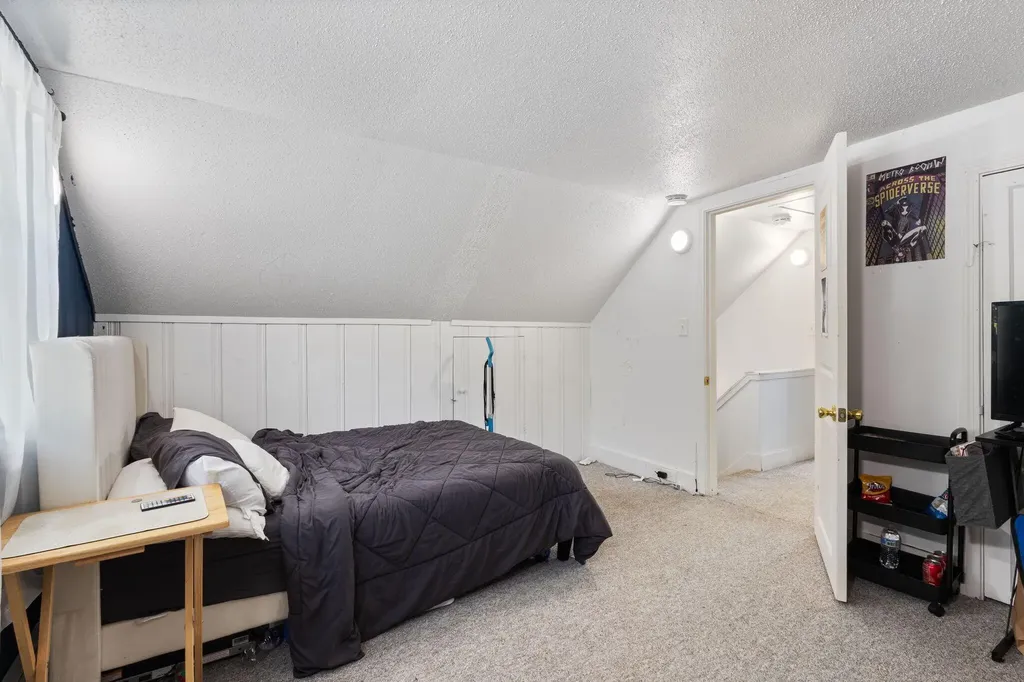 55 High Street Waterville ME 04901