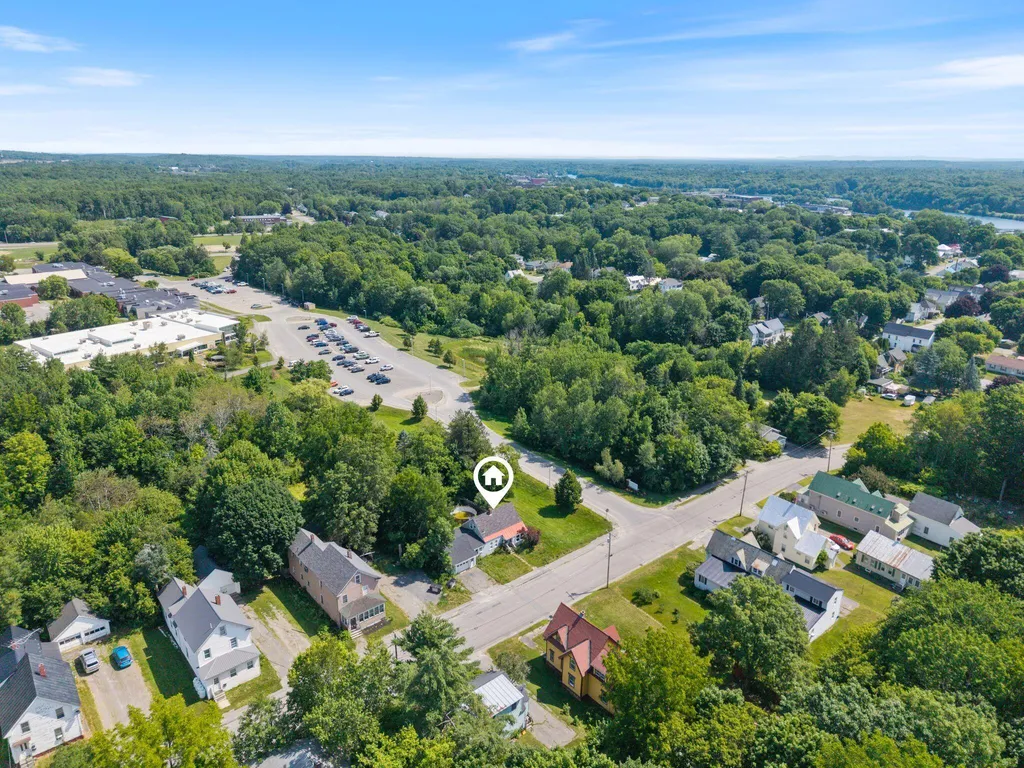 55 High Street Waterville ME 04901